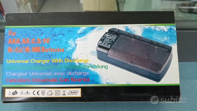 Caricabatterie universale