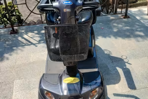 Scooter elettrico Invacare Comet Alpine