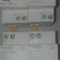 Schneider Electric Interruttore Magnetotermico Dif