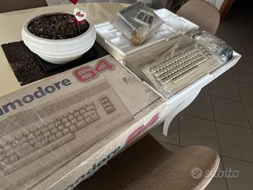 Commodore 64  e datasette!!!