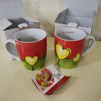 Set di 2 tazze Egan con cuori – Nuovissime