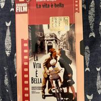 VHS  La vita è bella di Roberto Benigni mai aperta