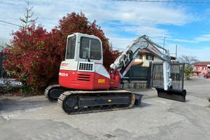 E233 - Escavatore 80 q Takeuchi TB80 girosagoma
