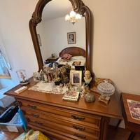 Camera matrimoniale cassettiera e comodini