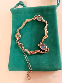 braccialetto molto grazioso .