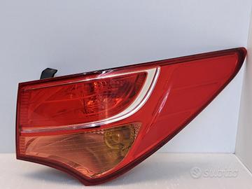 STOP FANALE POSTERIORE DESTRO HYUNDAI Santa Fe 4°