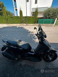 Piaggio Beverly 125