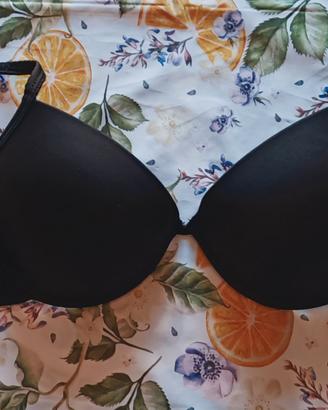 Reggiseno Nero 3 B