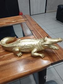 coccodrilli dorato soprammobile 