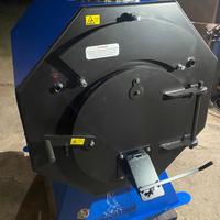 CALDAIA A LEGNA F.LIBERA BRUCIATUTTO “QUBA”da 28kw