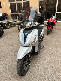 Piaggio Beverly 310