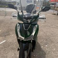 Honda sh 150 vetro
