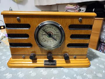 radio vintage  in legno