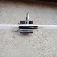 lampada applique metallo + vetro satinato