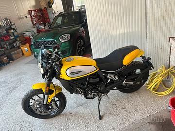 Ducati scrambler