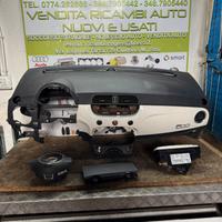 Cruscotto e kit airbag Fiat 500 Abarth 2010