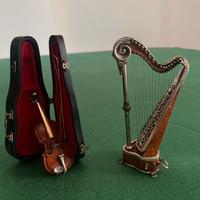 Violino e arpa in radica e argento