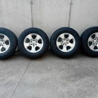 4 cerchi e 4 gomme da 18 originali Dodge RAM 1500