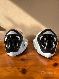 Set 2 Caschi Boxe/MMA Top Ring con Griglia