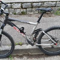 Mountain bike Scott
