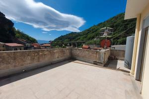 San Michele, semindipendente con terrazzo