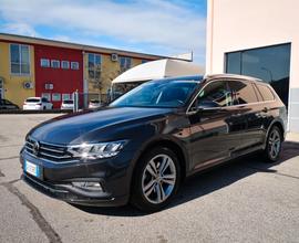 Volkswagen Passat Variant 2.0 TDI SCR EVO DSG Busi