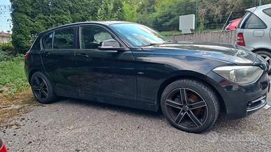 BMW Serie1 Sport 118d F20 Sinistrata