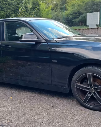 BMW Serie1 Sport 118d F20 Sinistrata