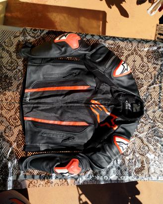 giacca moto 52 Alpinestars in pelle come NUOVA