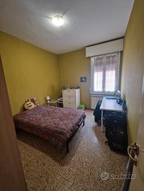 A pochi metri da università