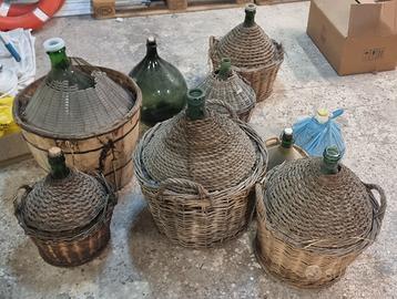 Damigiane Varie misure In vetro vimini legno