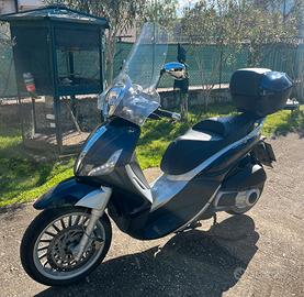 Piaggio Beverly 300
