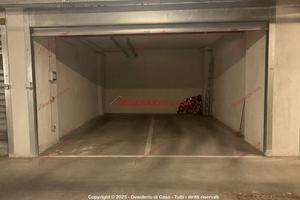 Garage, Resuttana - Gasperi - Nebrodi, Palermo.