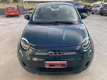 Fiat 500 500e Berlina 43 kWh Business opening edit