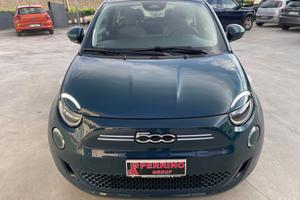 Fiat 500 500e Berlina 43 kWh Business opening edit