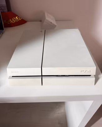 PS4 Bianca 500GB + Controller e Cavi Completi