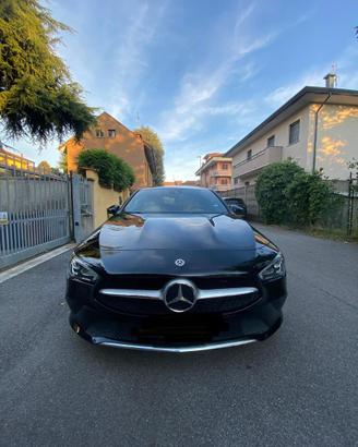 Mercedes Benz CLA Coupè 200D
