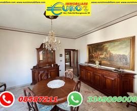 Casa singola in una zona servita