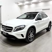 MERCEDES-BENZ GLA 220d Automatic 4Matic Sport TETT