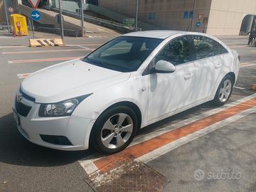 CHEVROLET Cruze - 2010