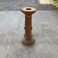 Colonna terracotta portavaso terracotta festoni