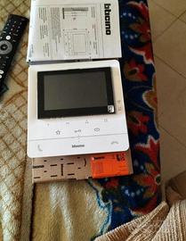Monitor interno Bticino 344682 videocitofono wifi