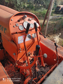 Trattore Fiat 451 cingolato