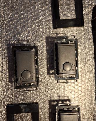 3 termostati Perry da incasso modello Zefiro