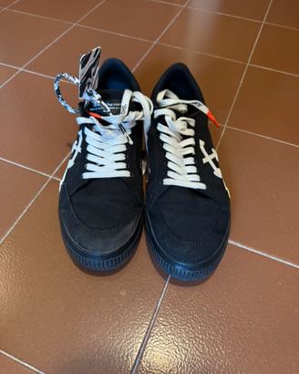 Off white scarpe