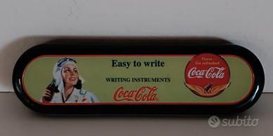 Astuccio Coca-Cola vintage in metallo 17x5 cm