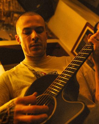 Lezioni di Chitarra Elettrica, Acustica,Classica