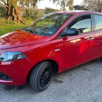 Lancia Ypsilon 1.0 FireFly 5 porte S&S Hybrid Ecoc