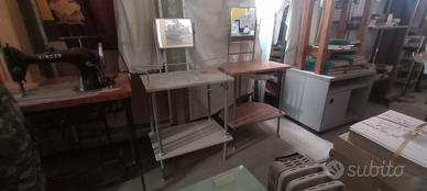 Coppia di Mobili "Toilette" in marmo