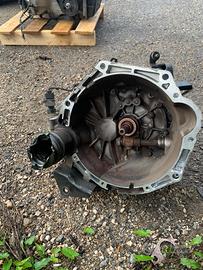 CAMBIO HIUNDAY I10 1.0 BENZINA G3LA/B3LA